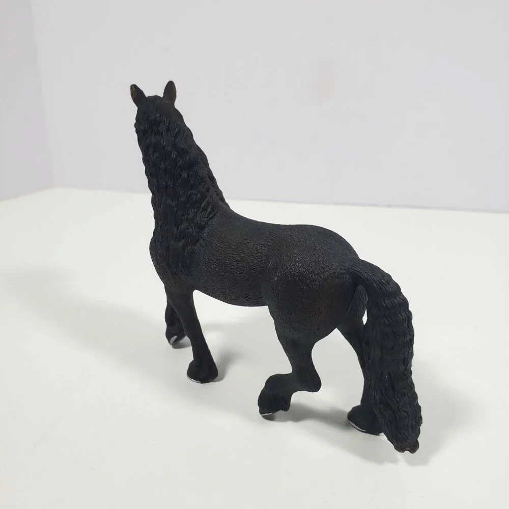 2009 Schleich Freisian Horse D-73527 Realistic Black Figure - Picture 7 of 16